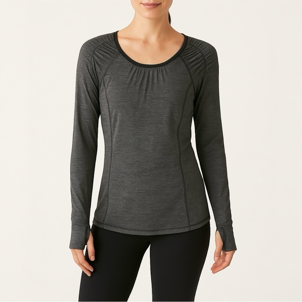 LULULEMON Ruched‎ and Ruffle Long Sleeve Workout Top